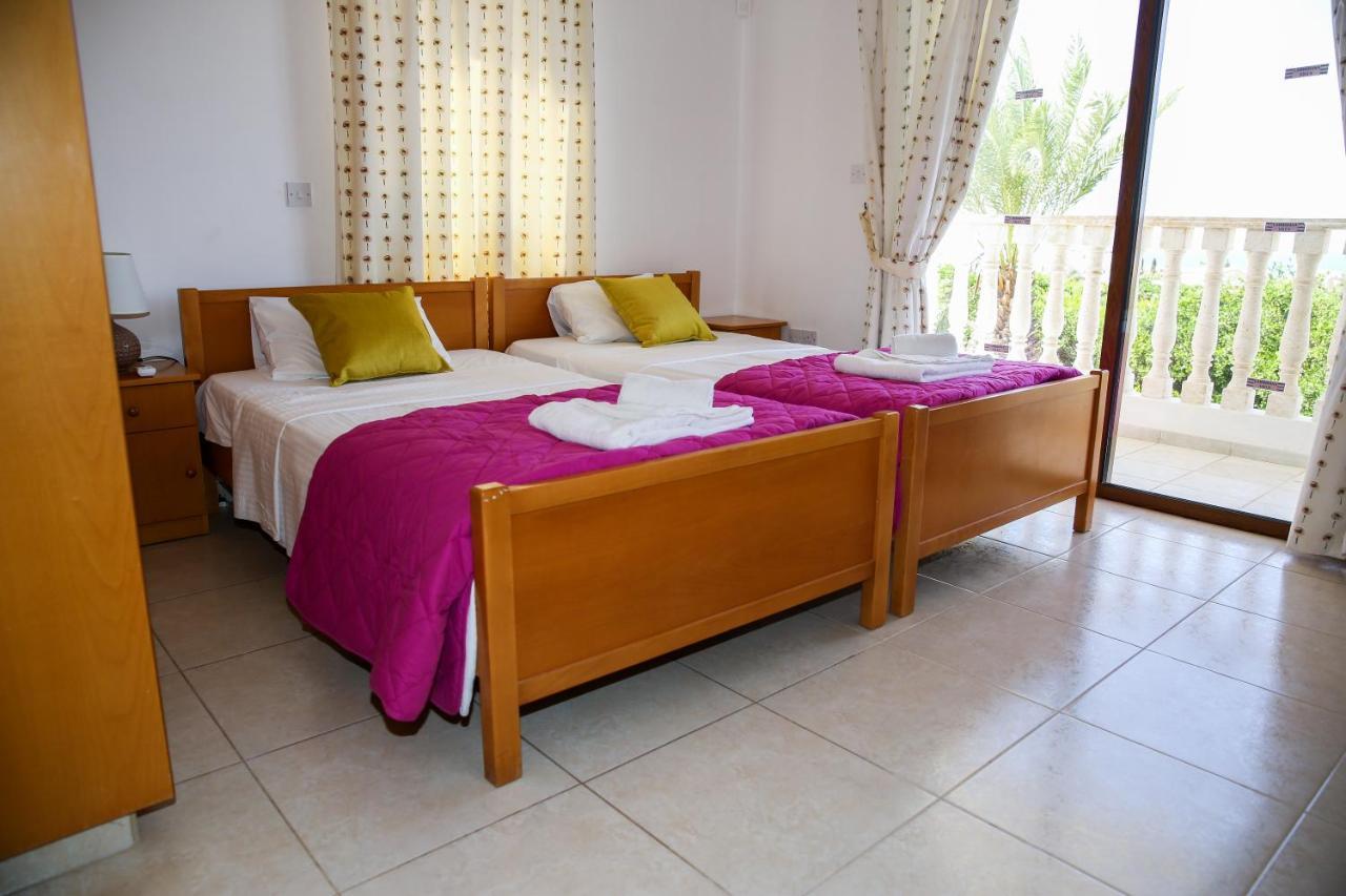 Villa Lambriana Peyia Bagian luar foto